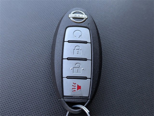 Used 2022 Nissan Frontier SV image 26