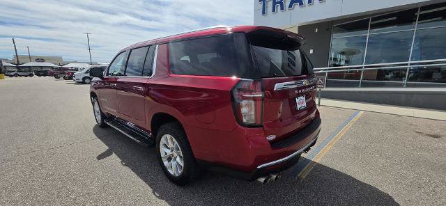 Used 2024 Chevrolet Suburban Premier AWD/4WD image 7