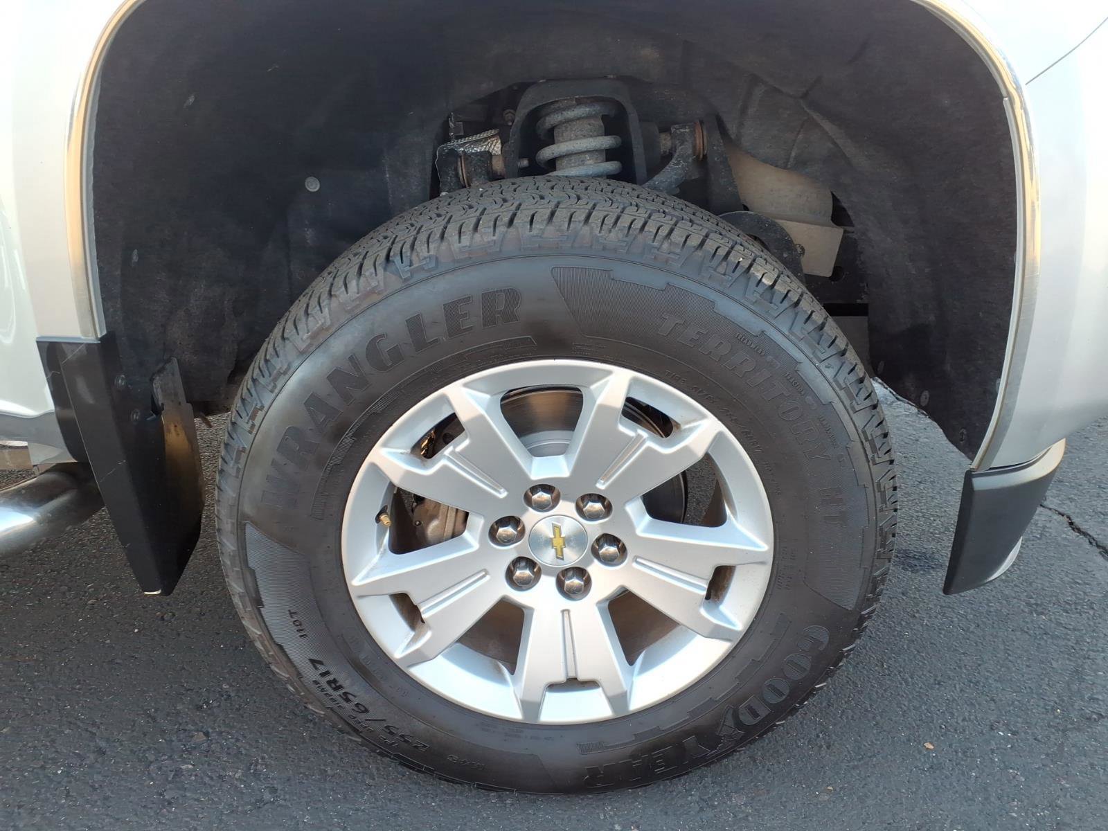 Used 2019 Chevrolet Colorado LT w/ LT Convenience Package image 9