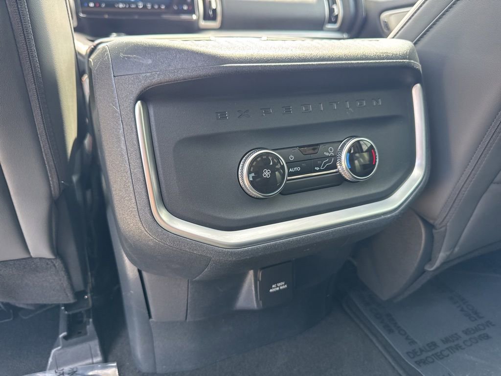 Certified 2025 Ford Expedition Max Active AWD/4WD image 23
