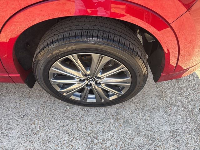 Used 2024 MAZDA CX-5 Signature image 12