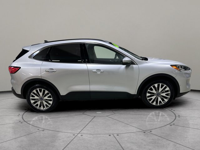 Certified 2020 Ford Escape Titanium AWD/4WD image 2