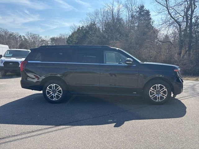 Certified 2025 Ford Expedition Max Active image 2