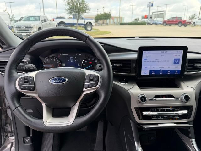 Certified 2023 Ford Explorer XLT w/ Equipment Group 202A RWD image 13