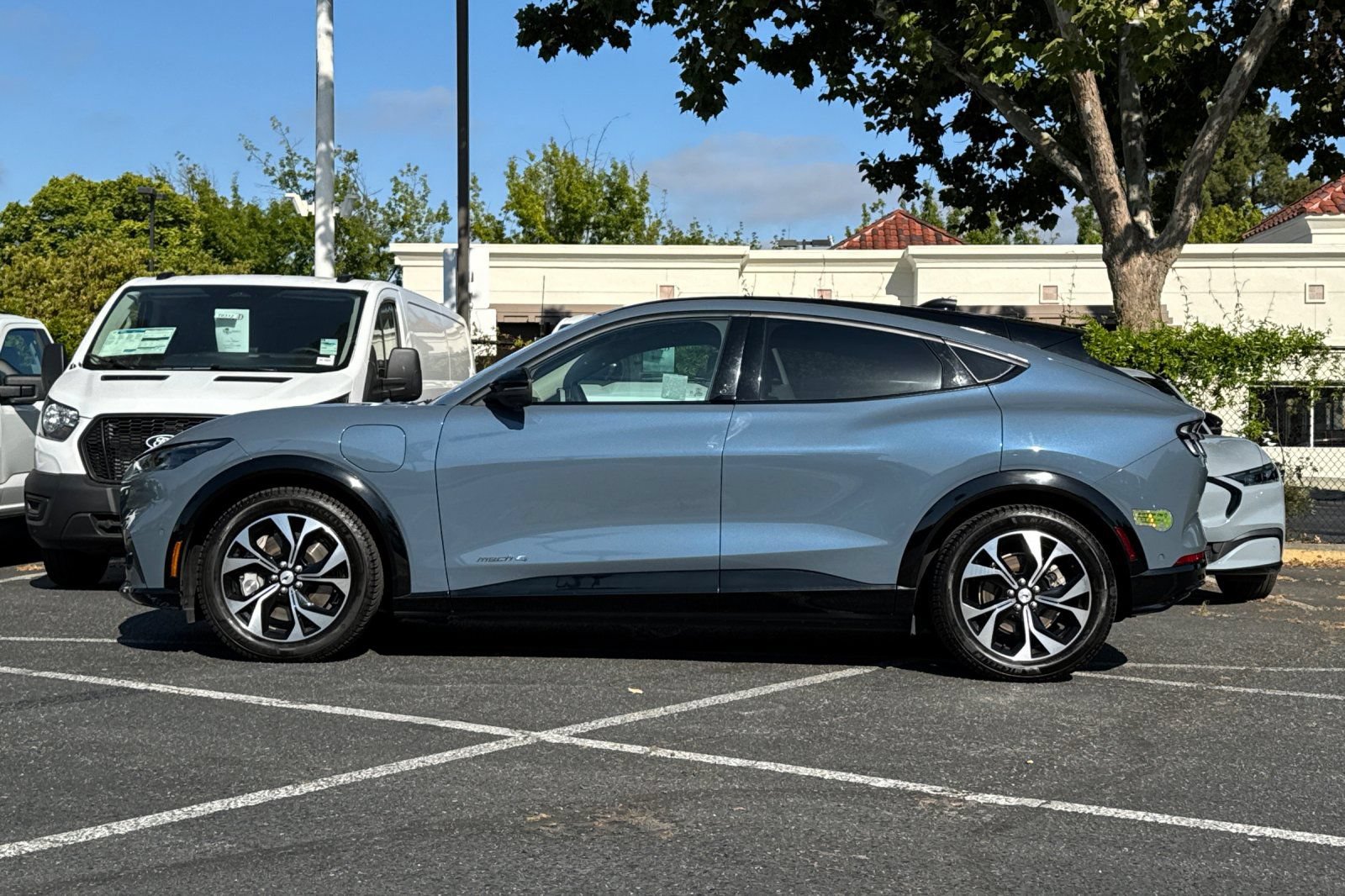 Certified 2023 Ford Mustang Mach-E Premium AWD/4WD image 8