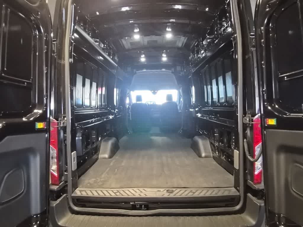 Certified 2025 Ford Transit 250 148 High Roof Extended RWD image 14