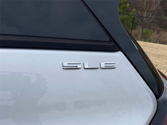 Used 2022 GMC Terrain SLE w/ Driver Convenience Package image 13