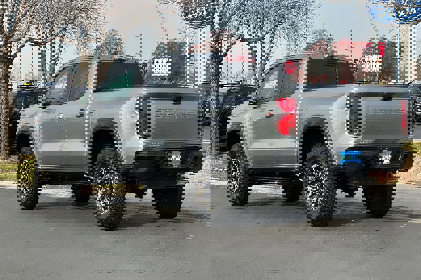 Used 2024 Chevrolet Colorado ZR2 w/ ZR2 Convenience Package III image 6