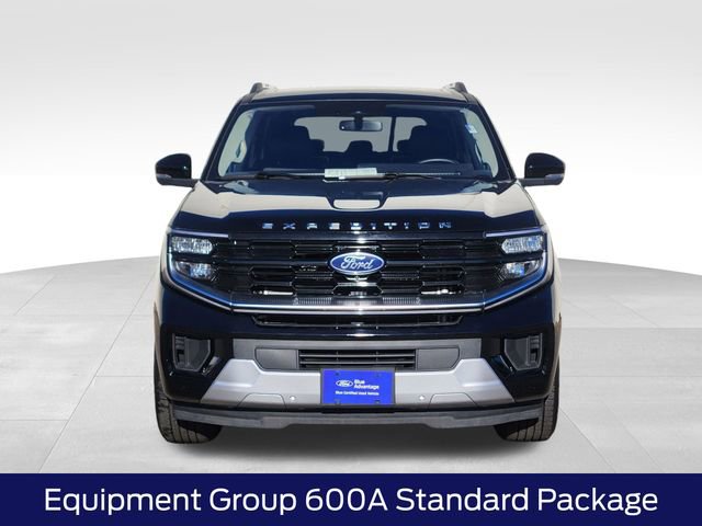 Certified 2025 Ford Expedition Platinum AWD/4WD image 3
