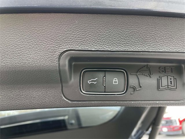 Certified 2020 Ford Explorer Limited image 36