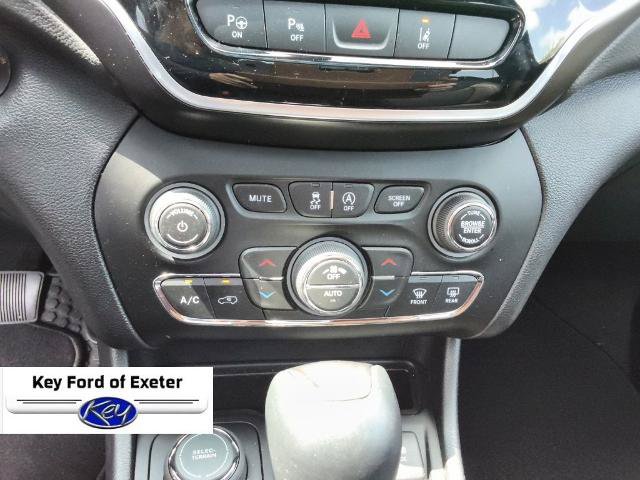 Used 2022 Jeep Cherokee Limited AWD/4WD image 31