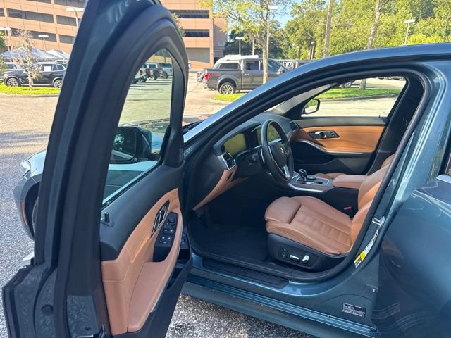 Used 2021 BMW 330e w/ Premium Package RWD image 14