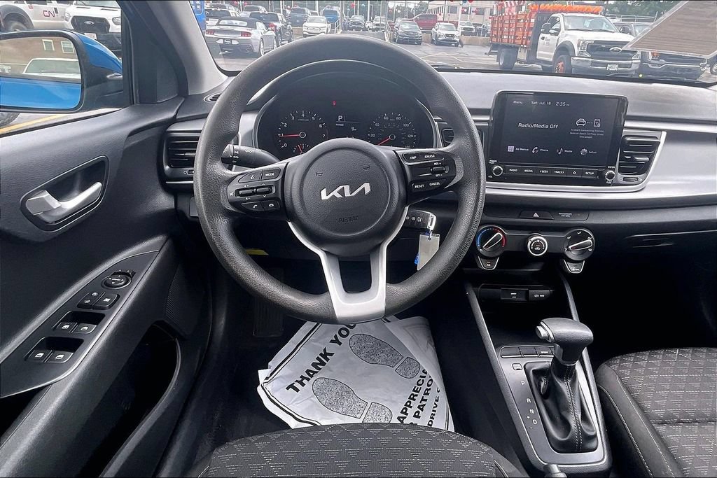 Used 2023 Kia Rio S FWD image 4