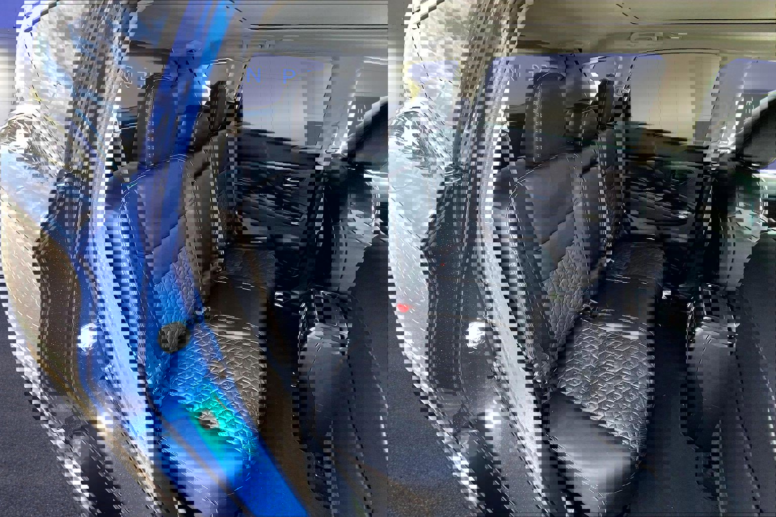 Used 2021 Nissan Murano Platinum w/ Cargo Package image 25