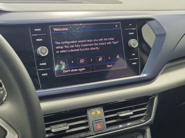 Used 2022 Volkswagen Taos SE image 18