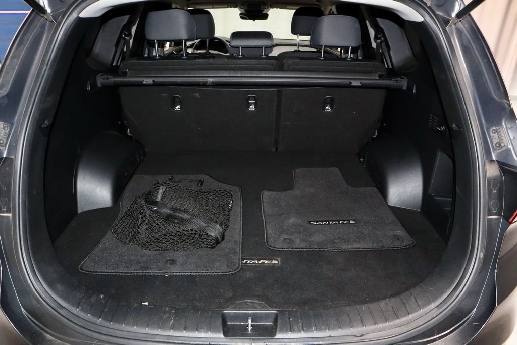Used 2021 Hyundai Santa Fe SE w/ Cargo Package FWD image 13