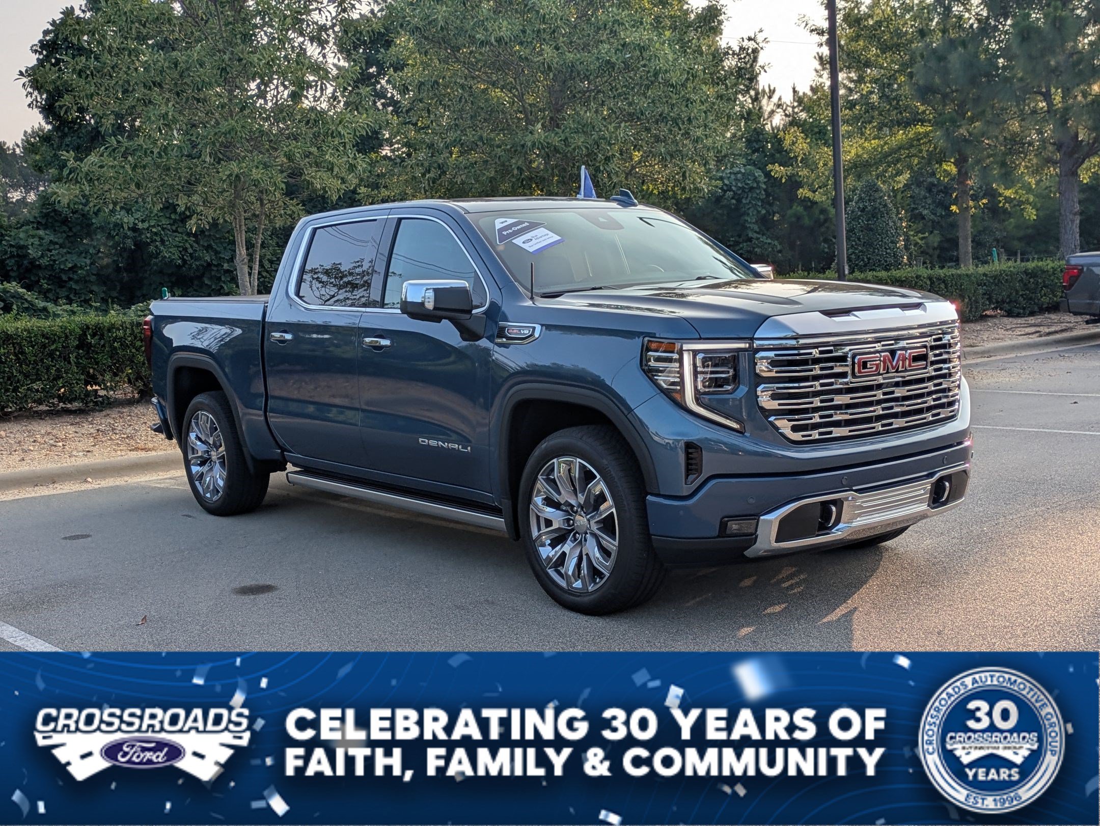 Used 2026 GMC Sierra 1500 Denali w/ Denali Reserve Package AWD/4WD image 1