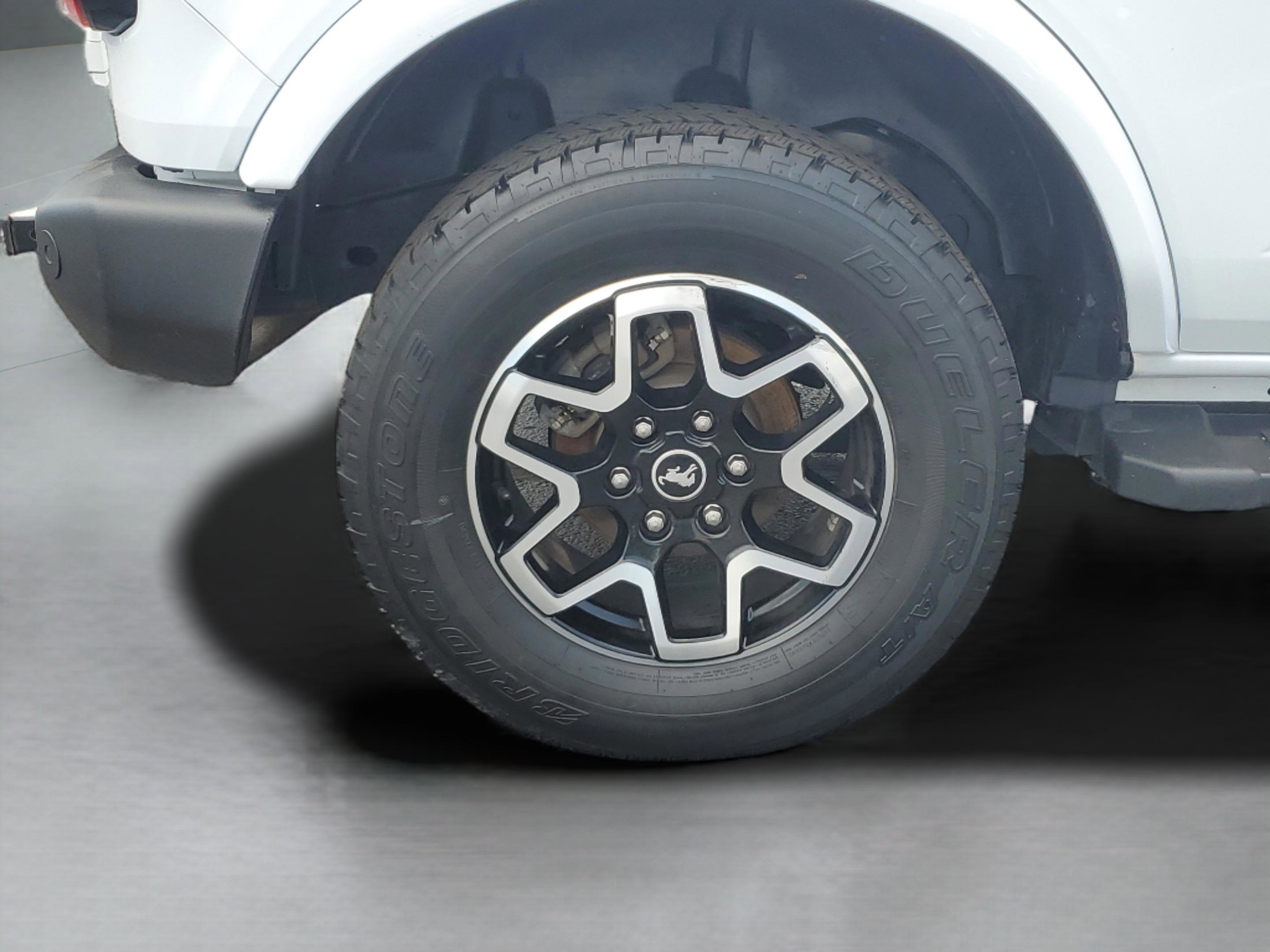 Certified 2023 Ford Bronco Outer Banks AWD/4WD image 30