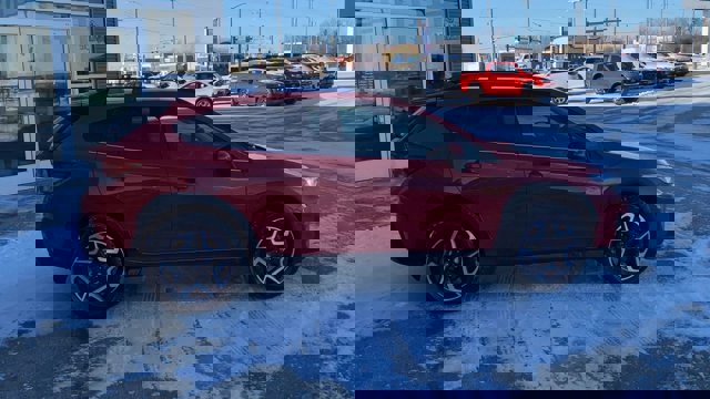 Used 2020 Subaru Crosstrek 2.0i Limited w/ Popular Package #5 image 2