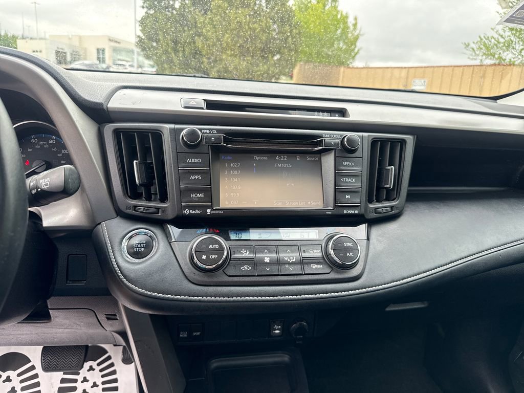 Used 2018 Toyota RAV4 XLE w/ Plus Extra Value Package AWD/4WD image 16