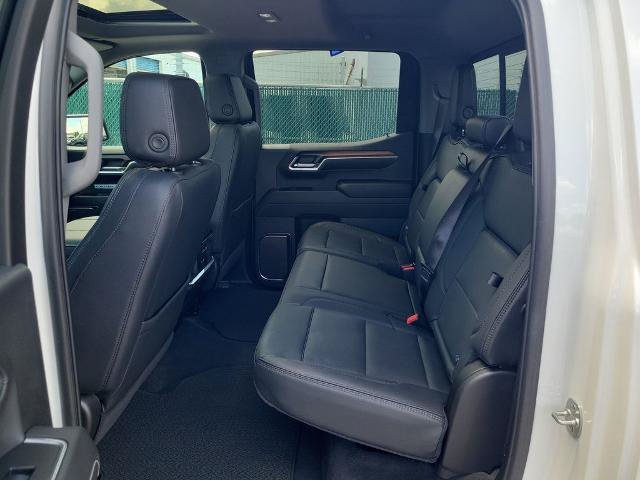 Used 2025 GMC Sierra 1500 Denali AWD/4WD image 11