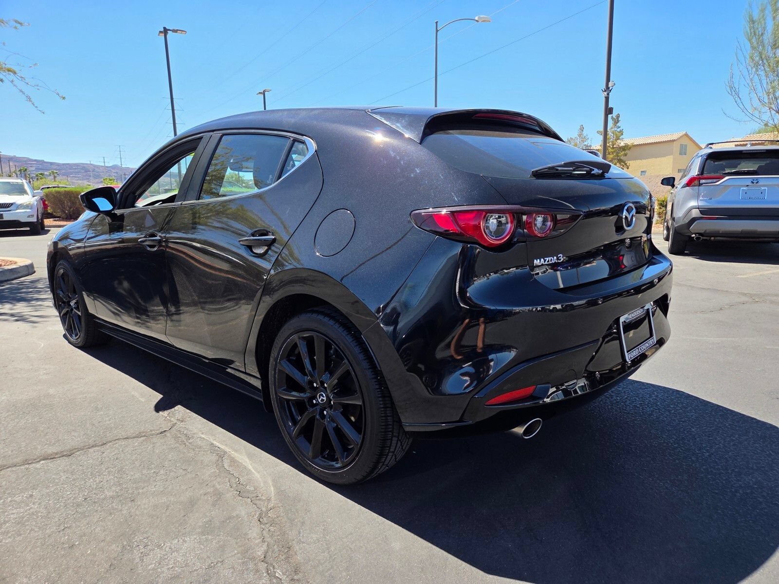 Used 2024 MAZDA MAZDA3 s FWD image 4