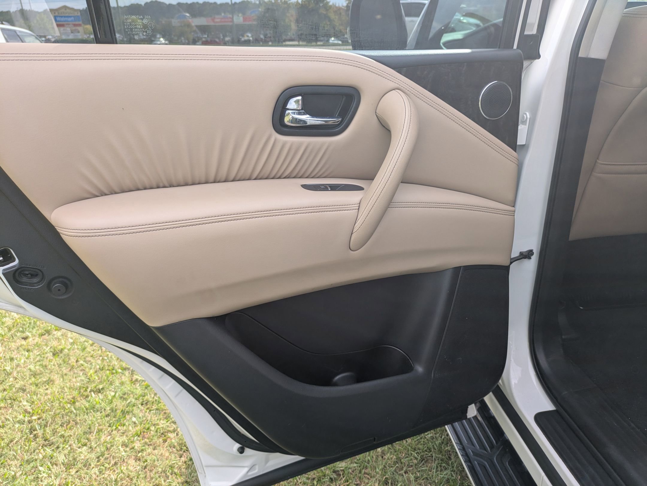 Used 2021 Nissan Armada Platinum w/ Captain's Chairs Package image 26