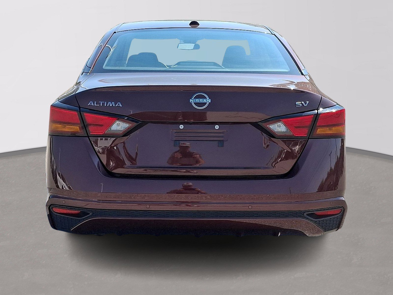 Used 2024 Nissan Altima 2.5 SV FWD image 5