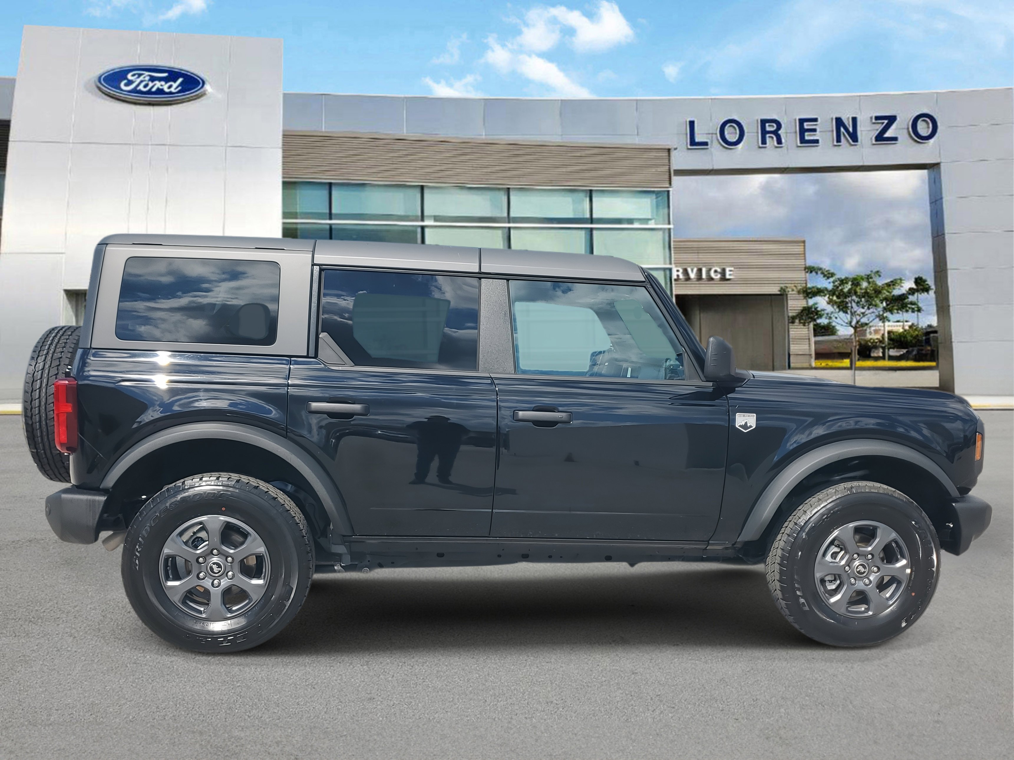 Certified 2025 Ford Bronco Big Bend image 4