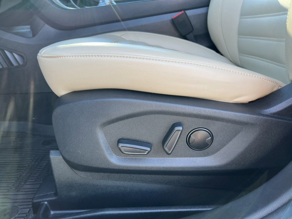 Certified 2022 Ford Edge SEL w/ Convenience Package image 19