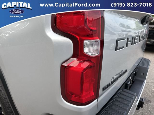 Used 2021 Chevrolet Silverado 2500 High Country w/ Z71 Off-Road Package image 17