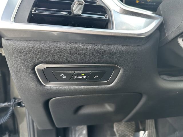 Used 2024 BMW X7 xDrive40i image 32