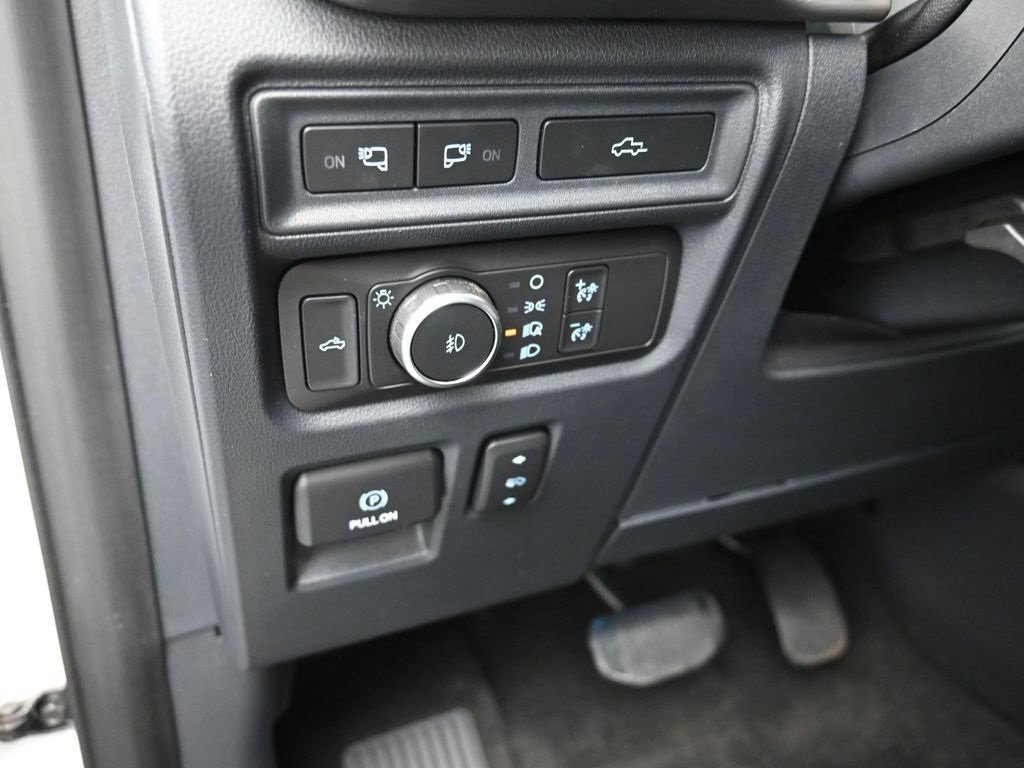 Certified 2021 Ford F150 Lariat image 13