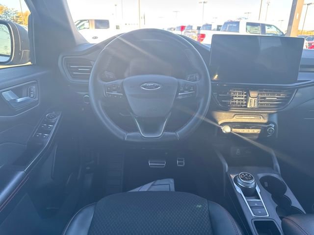 Certified 2024 Ford Escape ST-Line w/ Tech Pack #1 image 13