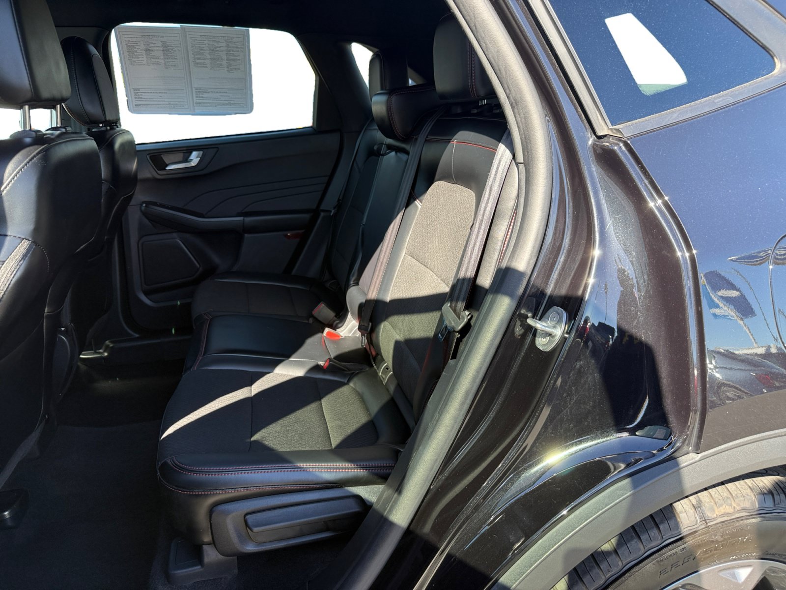 Certified 2025 Ford Escape ST-Line FWD image 16