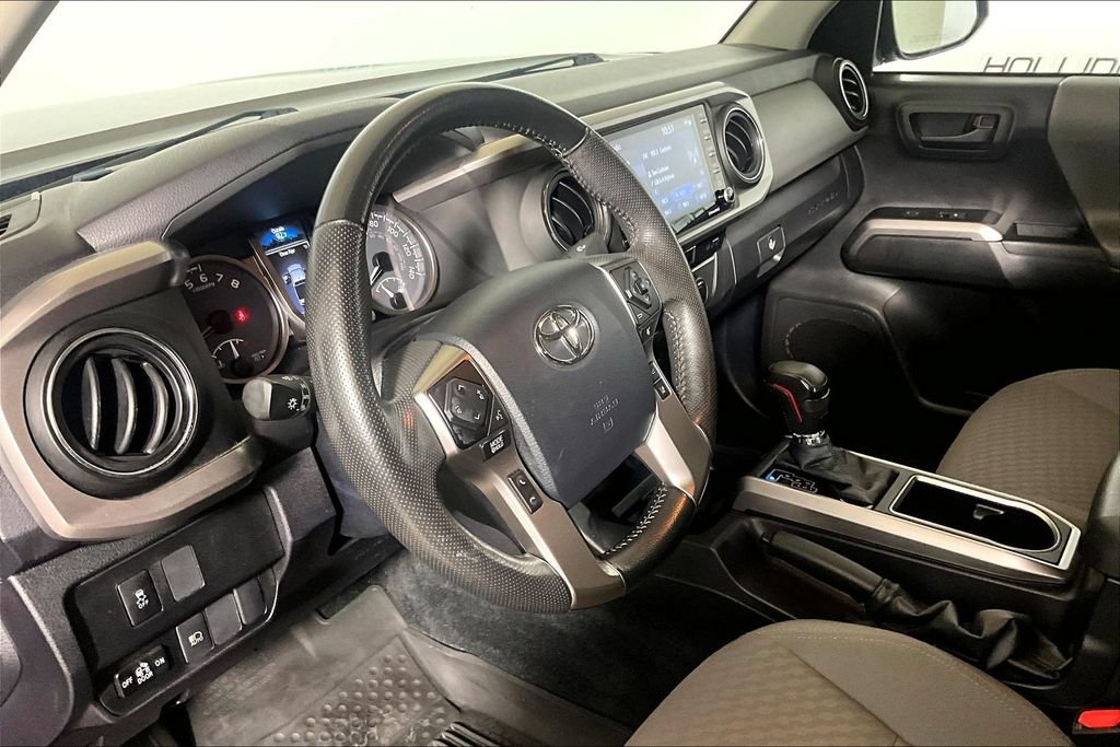 Used 2023 Toyota Tacoma SR5 RWD image 10