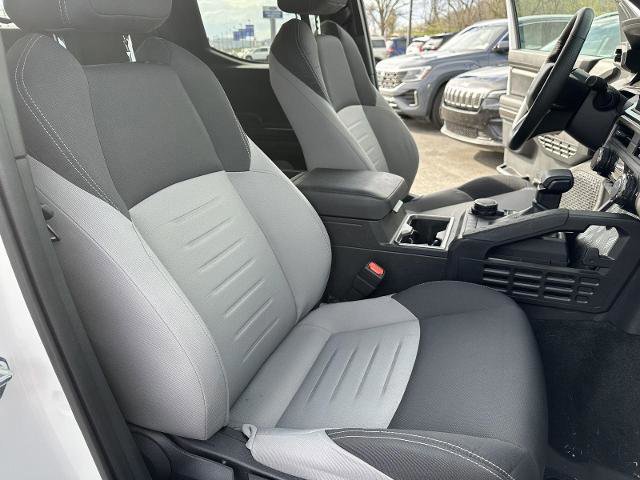 Used 2025 Toyota Tacoma TRD Sport AWD/4WD image 16