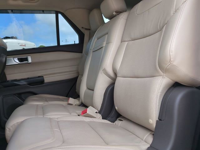 Certified 2020 Ford Explorer Platinum image 14
