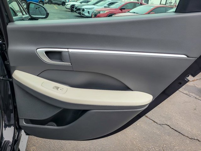 Used 2025 Hyundai Sonata SEL AWD/4WD image 26