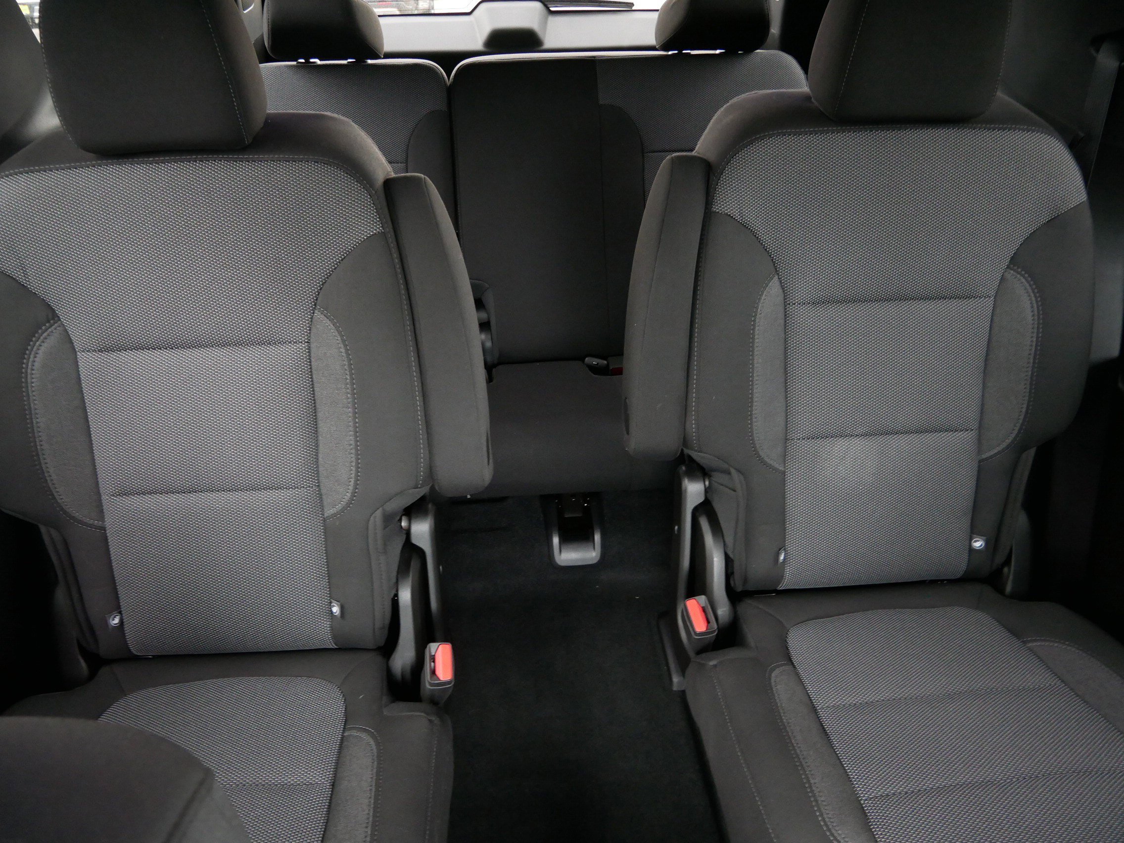 Used 2023 Chevrolet Traverse LT w/ LPO, Floor Liner Package AWD/4WD image 13