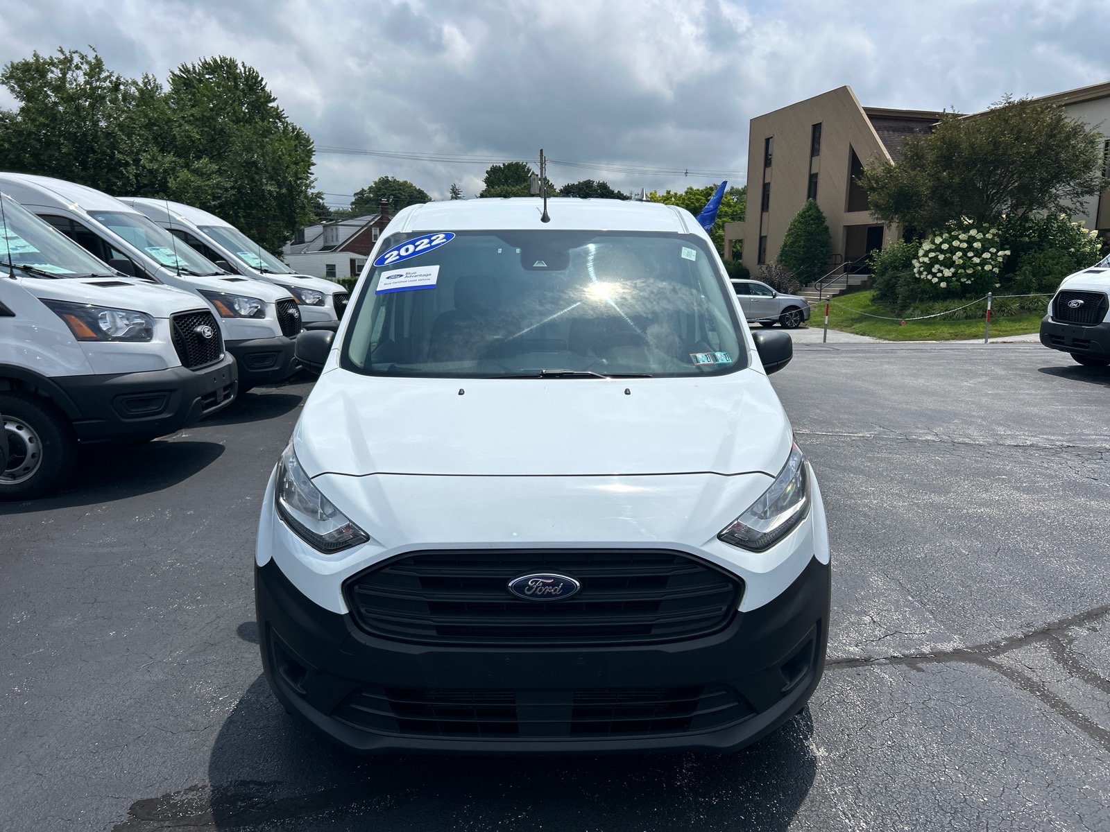 Certified 2022 Ford Transit Connect XL w/ CNG/LPG Engine Prep Package FWD image 2