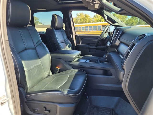 Used 2024 RAM 2500 Limited image 16