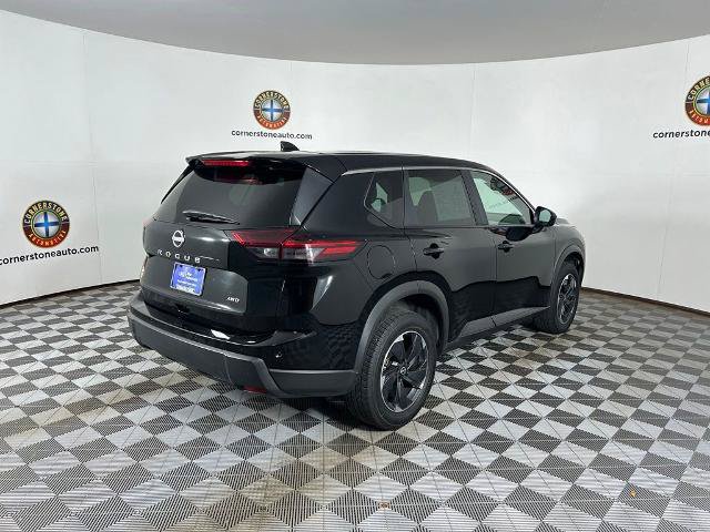 Used 2025 Nissan Rogue SV AWD/4WD image 16