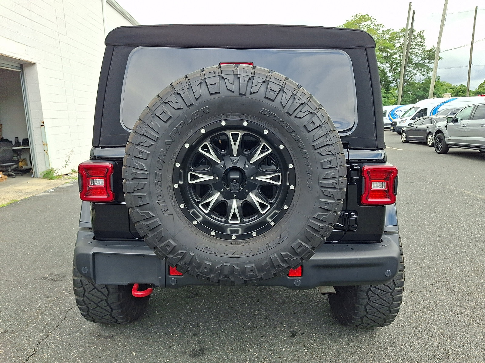 Used 2021 Jeep Wrangler Unlimited Rubicon AWD/4WD image 9