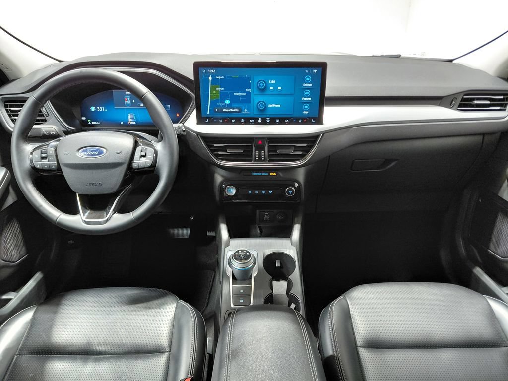 Certified 2025 Ford Escape Platinum AWD/4WD image 3