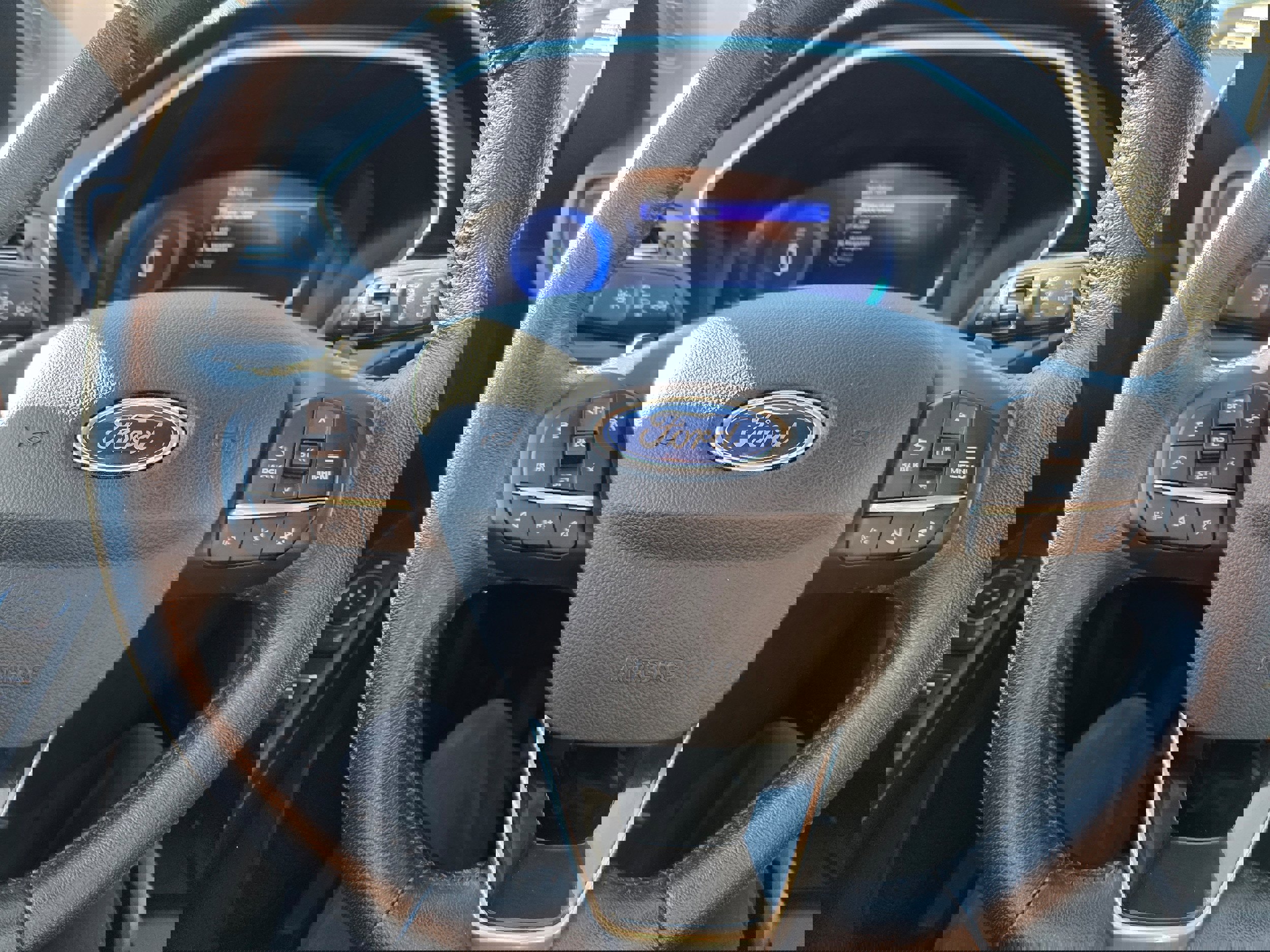 Certified 2020 Ford Escape Titanium image 14