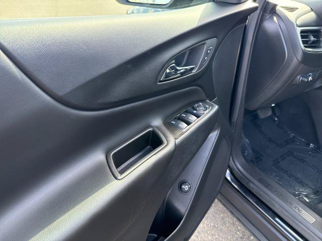 Used 2024 Chevrolet Equinox LT FWD image 10