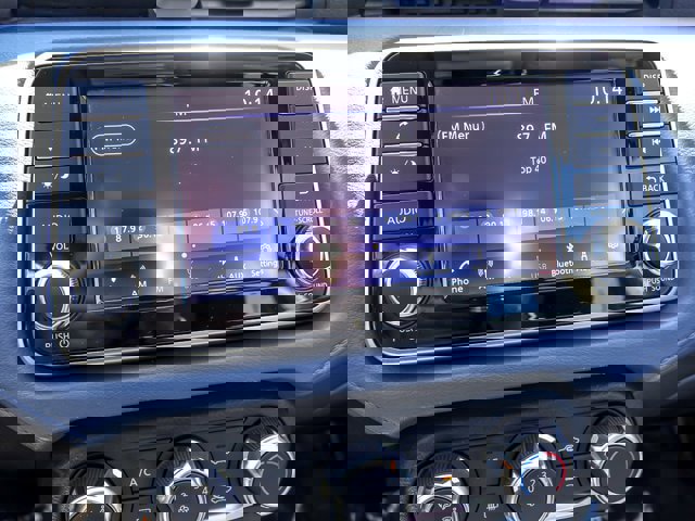 Used 2025 Nissan Versa SV image 15