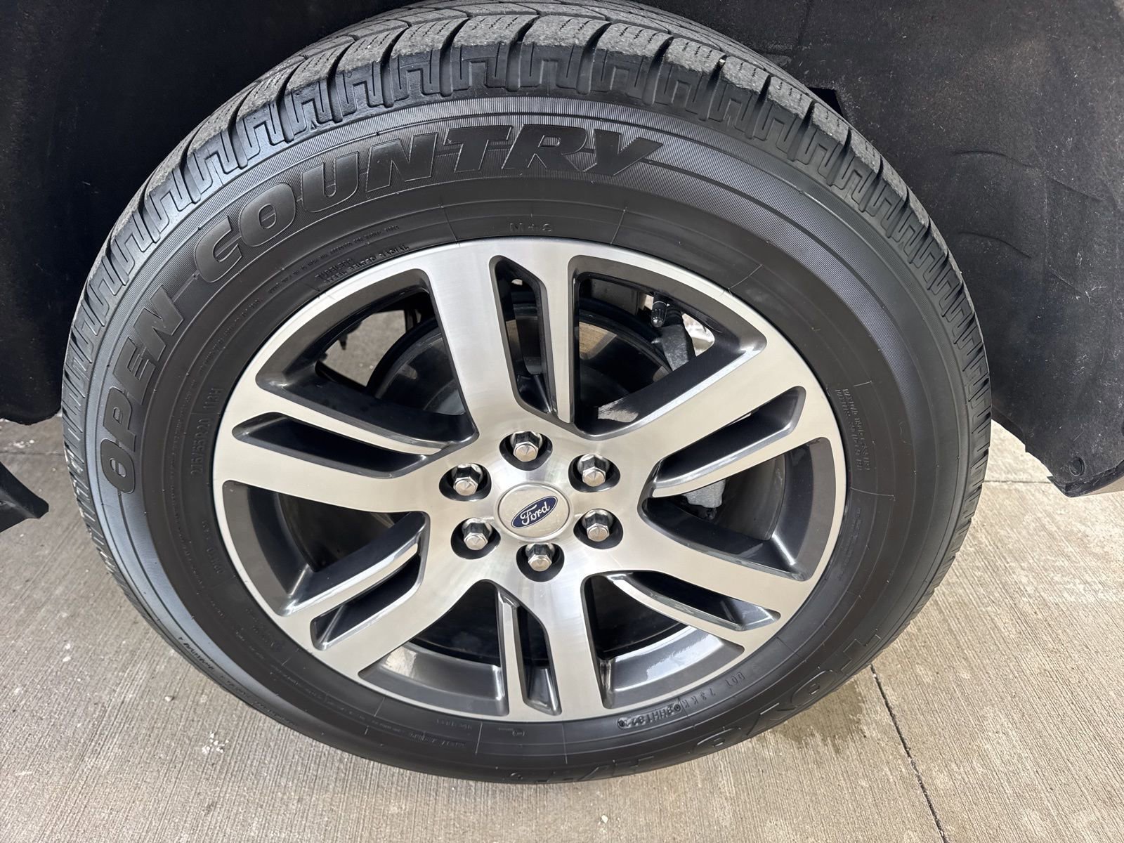 Certified 2022 Ford Expedition XLT image 19