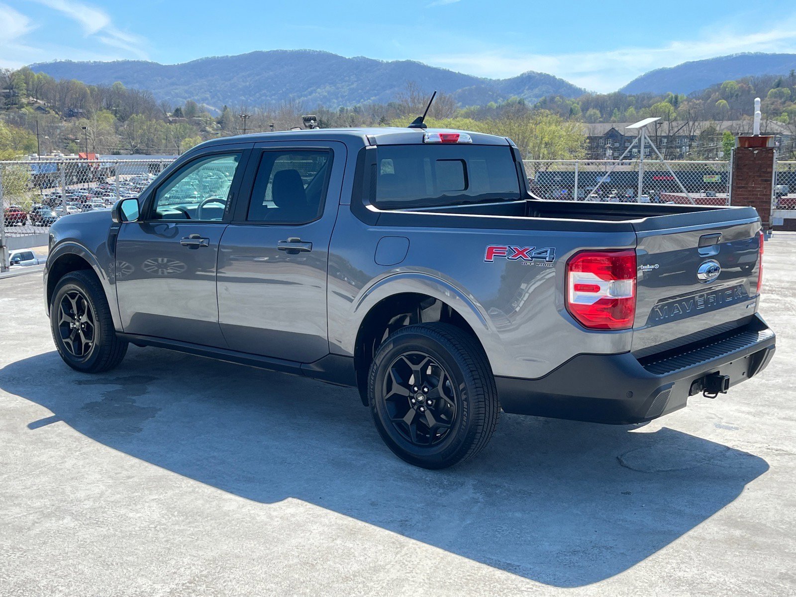 Certified 2023 Ford Maverick Lariat w/ Lariat Luxury Package AWD/4WD image 5